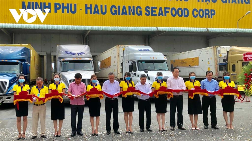 Vietnam exported the first batch of 160 MT of shrimp in 2021