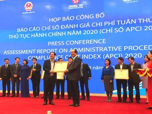 VASEP received the Certificate of Merit from the Minister, Chairman of the Office of the Government