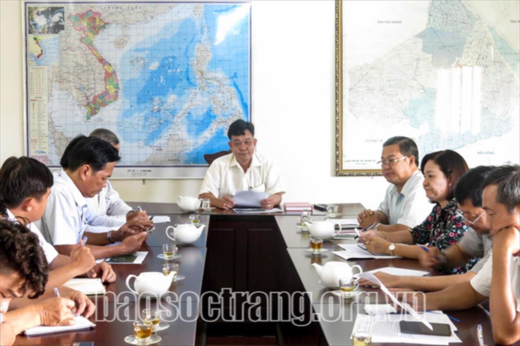 Sóc Trăng: Đề xuất phát triển dự án nuôi tôm sinh thái