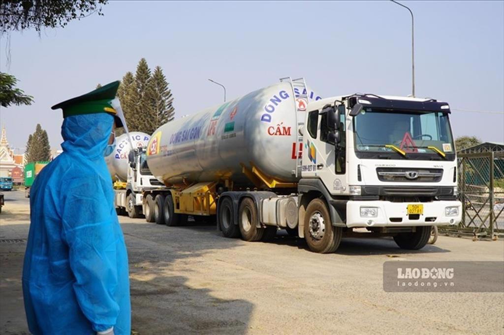 Không cần thiết phải xét nghiệm SARS-CoV-2 trên nông - thuỷ sản xuất khẩu