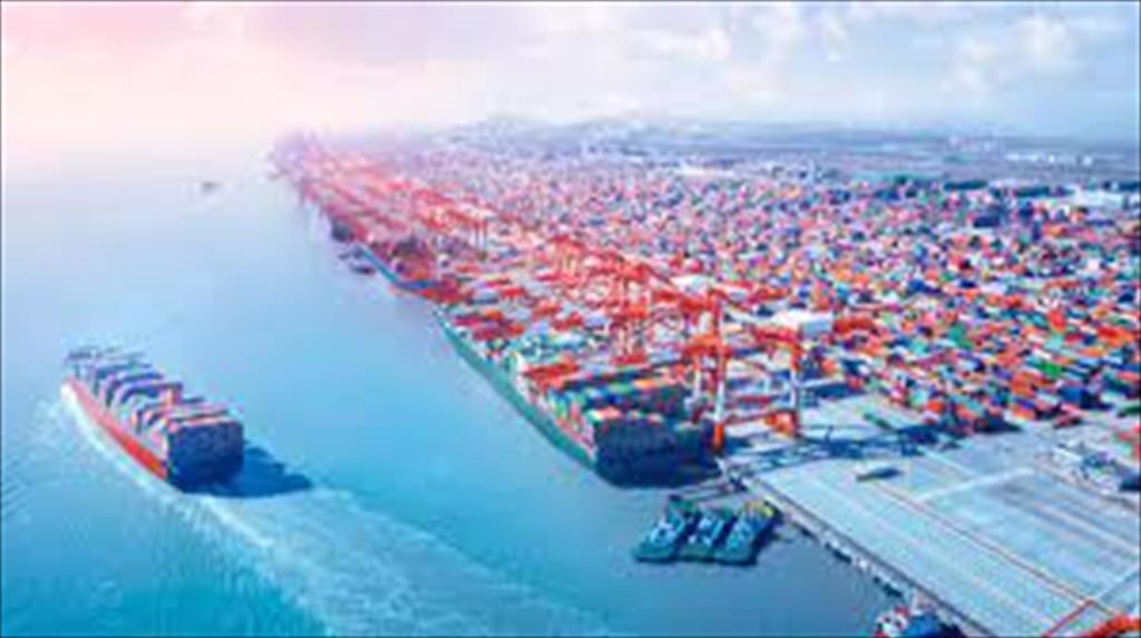 Gần một năm trôi qua, tại sao cước vận tải toàn cầu vẫn tăng?