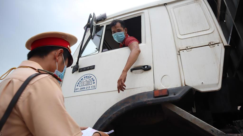 Từ chặt - chắc đến cứng ngoài lẫn trong