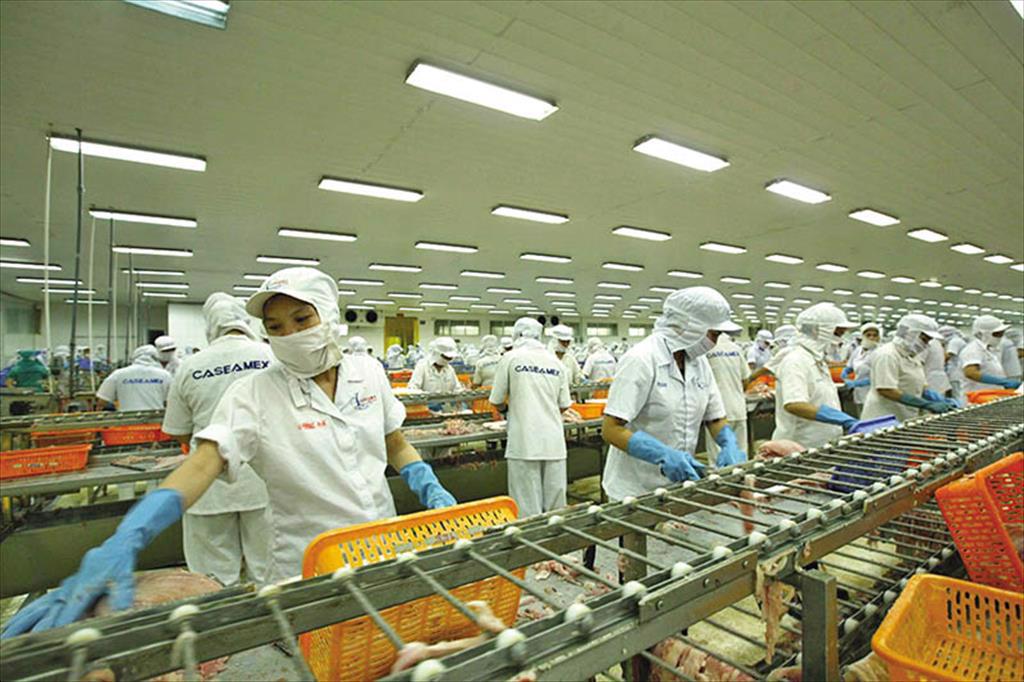 Doanh nghiệp lo tuột thời cơ “ngàn năm có một” 