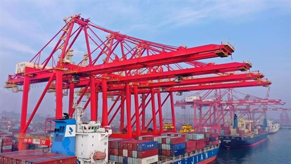 Tắc nghẽn tại các cảng biển Trung Quốc đe dọa chuỗi cung ứng toàn cầu