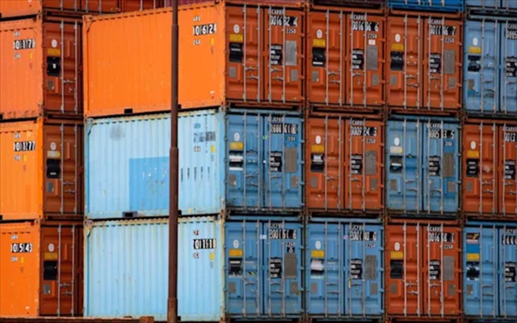 Hàng ngàn container liên quan tới Nga kẹt cứng ở 1 cảng quan trọng của châu Âu: "Ác mộng!"