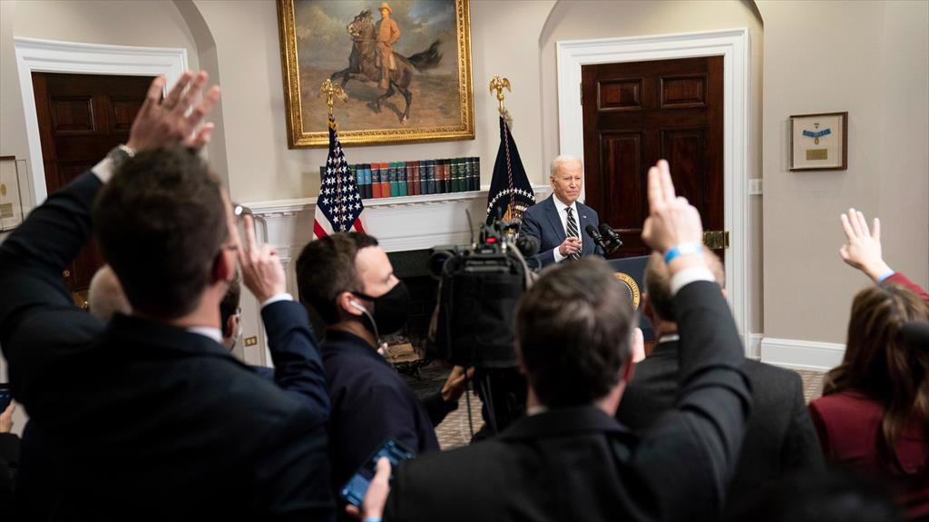 Mỹ chấm dứt thương mại với Nga, nhưng lệnh cấm thuỷ sản "không thể thực thi"