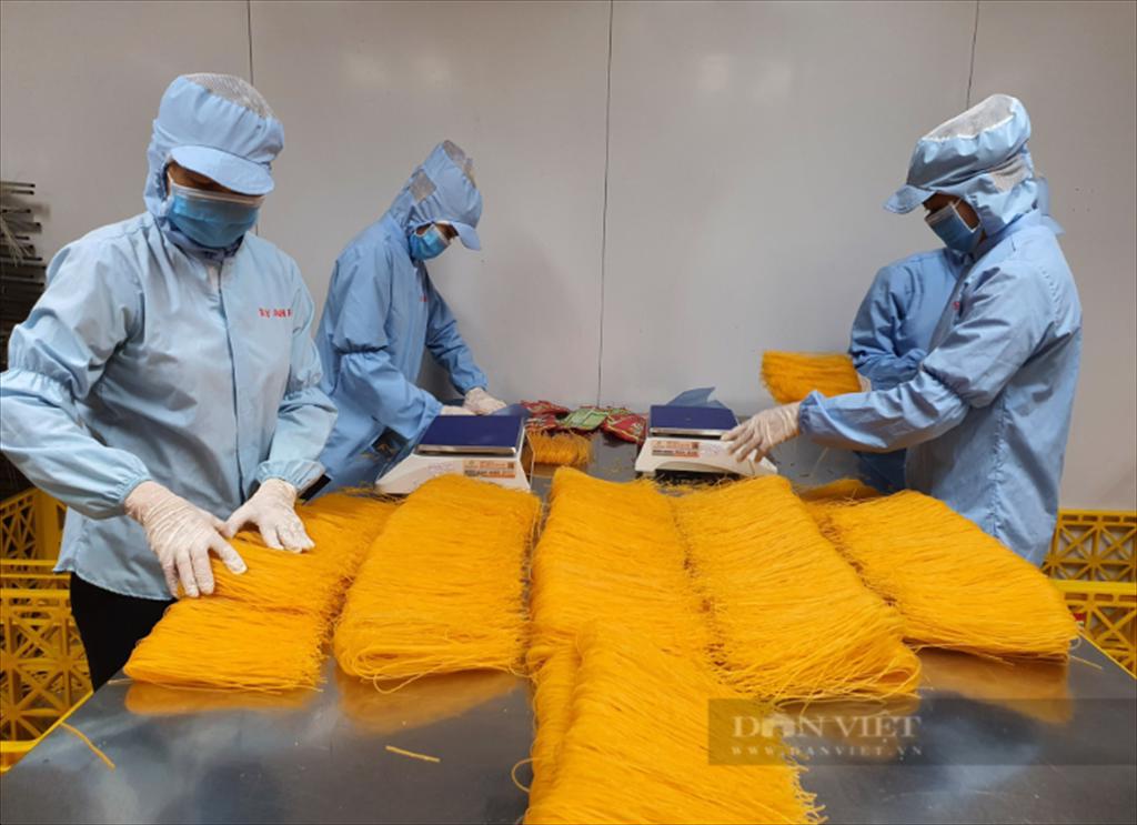 Xuất khẩu hàng hóa sang Nga ngừng trệ, đẩy doanh nghiệp vào thế khó khăn