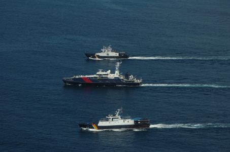 Indonesia đóng hai tàu tuần tra biển để chống đánh bắt bất hợp pháp 