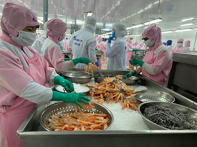 Xuất khẩu tôm sang EU tăng hơn 50% trong 5 tháng đầu năm  