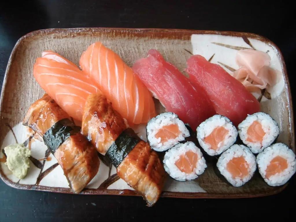 Các cửa hàng sushi Nhật Bản gặp khó vì giá hải sản tăng từ sau xung đột Nga- Ukraine
