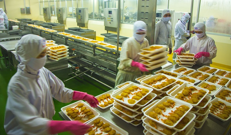 Xuất khẩu tôm tháng 6 giảm tốc 