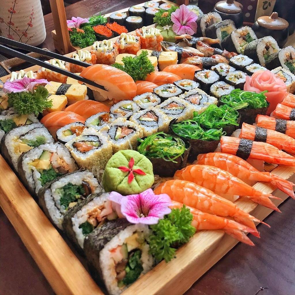 Các lệnh trừng phạt đối với Nga ảnh hưởng ngành công nghiệp sushi ở Nhật Bản 
