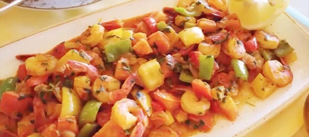 Tôm Việt Nam tại vùng Vịnh được xếp vào dòng thực phẩm cao cấp