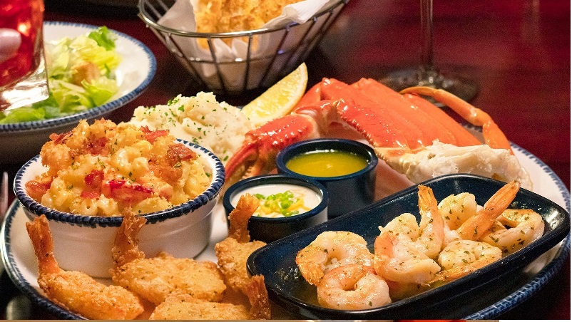 Cá minh thái, tôm nổi bật trong các món đặc biệt Mùa Chay của các nhà hàng Mỹ 