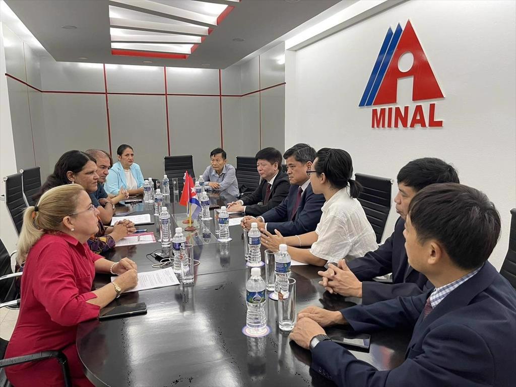 Việt Nam - Cuba hợp tác gia tăng sản lượng nuôi trồng thuỷ sản tại Cuba