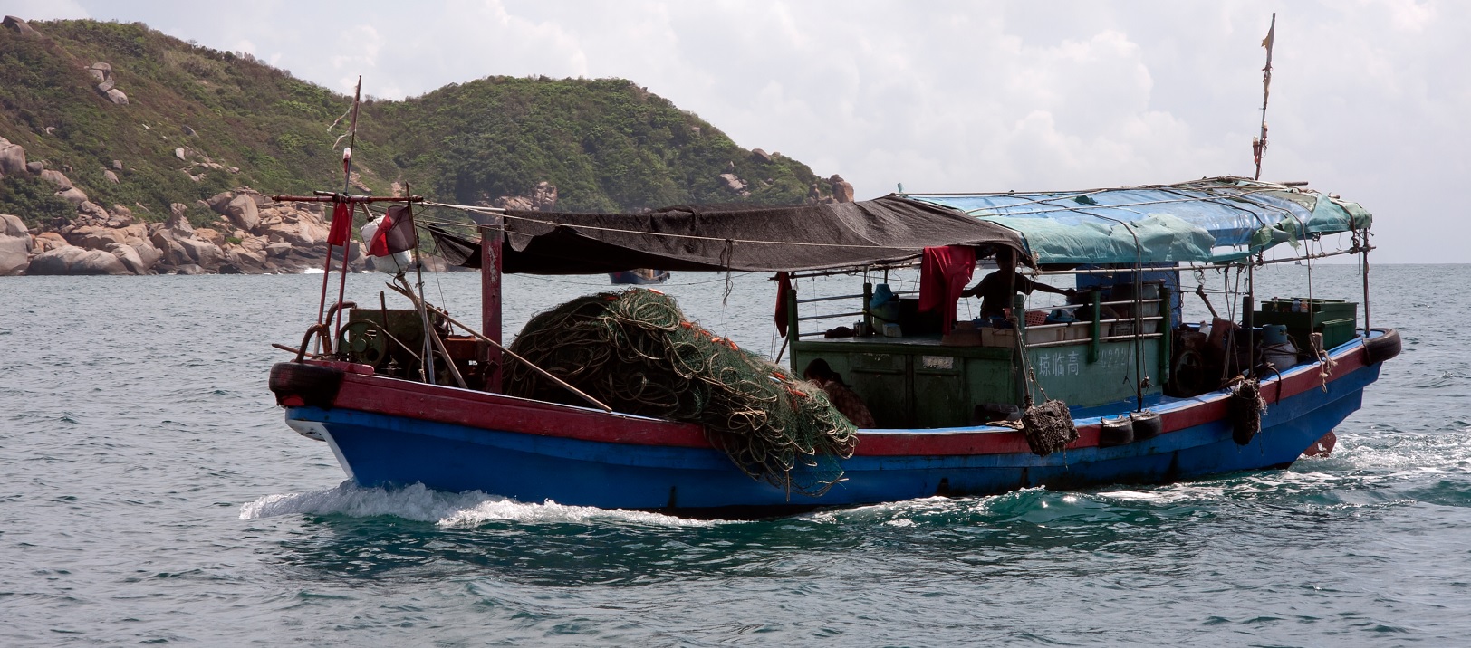 Gần 143 triệu USD bị mất mỗi năm do đánh bắt trái phép ở Tây Nam Ấn Độ Dương