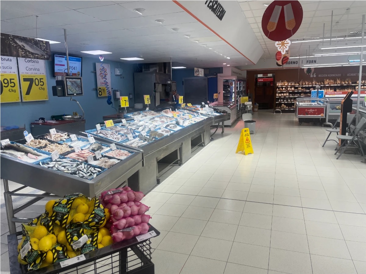 Hãng bán lẻ Tây Ban Nha giảm giá để tăng tiêu thụ thủy sản 