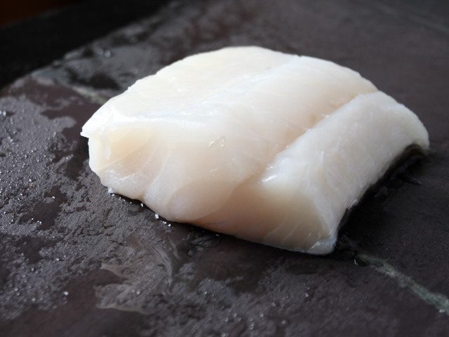 Giá trung bình cá tuyết đông lạnh cỡ lớn Na Uy tăng 