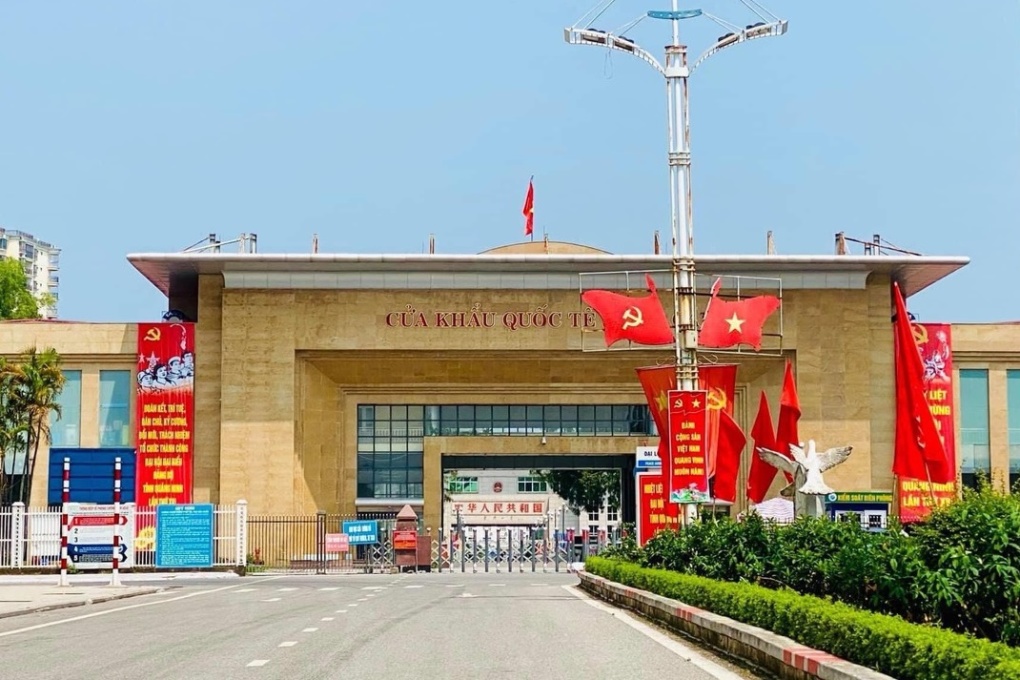 Hàng nông, thủy sản xuất khẩu qua Móng Cái đạt hơn 1 tỷ USD trong 10 tháng