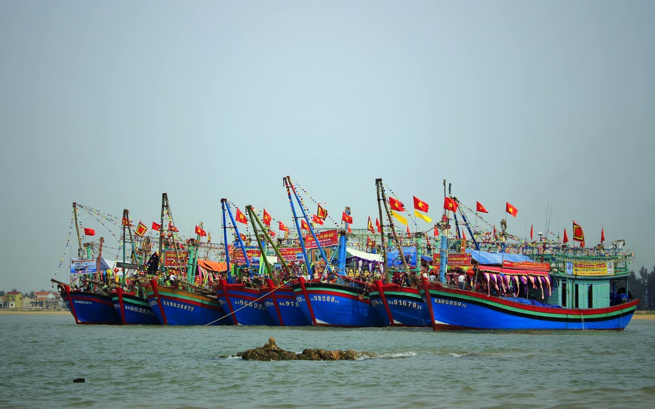 Thủ tướng chỉ đạo tập trung thực hiện các giải pháp cấp bách chống khai thác hải sản bất hợp pháp 