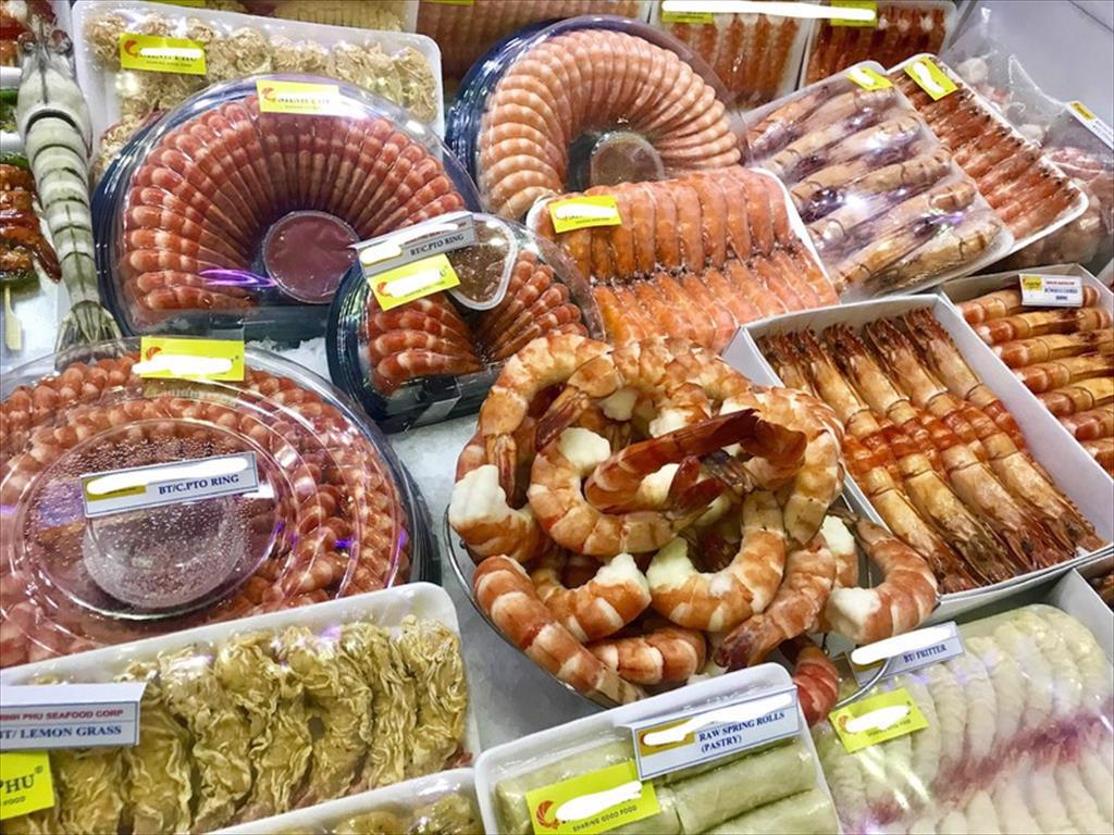 Infographic Xuất khẩu tôm Việt Nam 10 tháng đầu năm 2023 