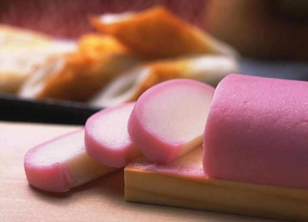 Nhật Bản Chi phí tăng, các nhà sản xuất chả cá kamaboko gặp khó