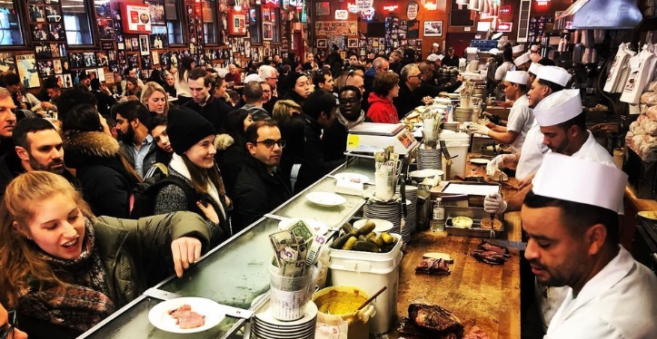 Doanh số nhà hàng Hoa Kỳ sẽ vượt 1,1 nghìn tỷ USD vào năm 2024