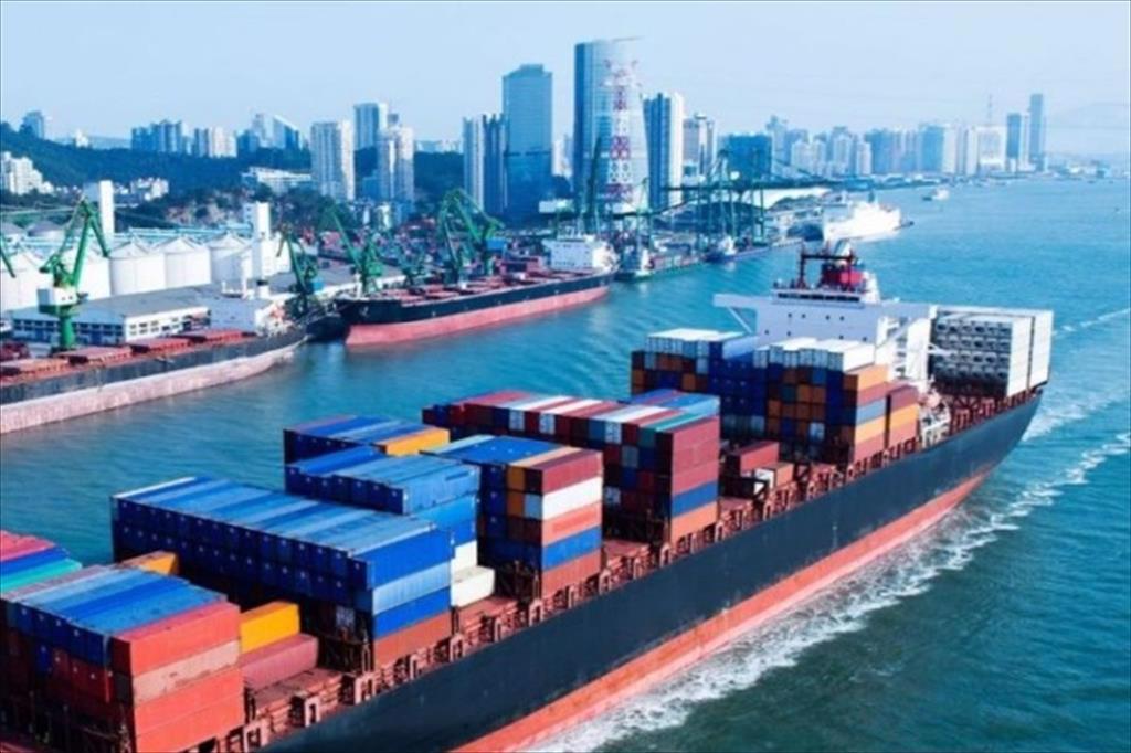 Đầu tư phát triển hạ tầng logistics để đón làn sóng chuyển dịch chuỗi cung ứng