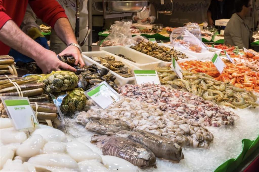 Gỡ thẻ vàng IUU Kinh nghiệm thế giới