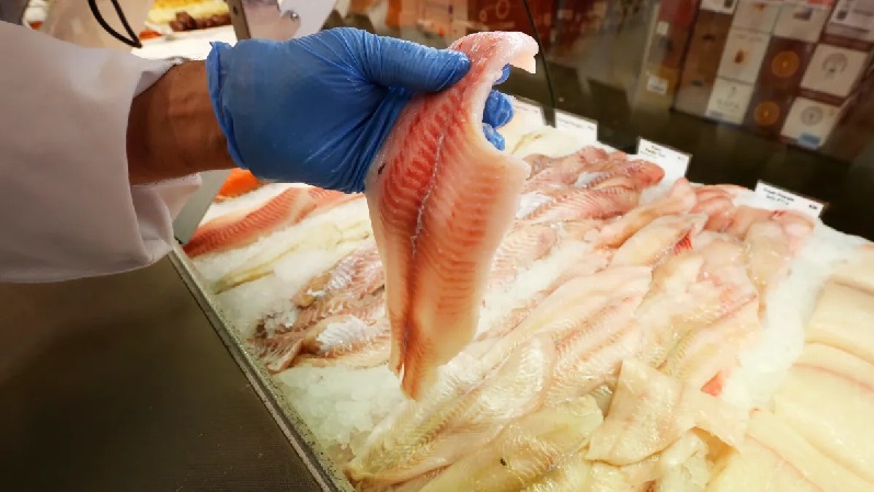 Nga Ngành thủy sản gặp khó vì giá thấp kỷ lục 