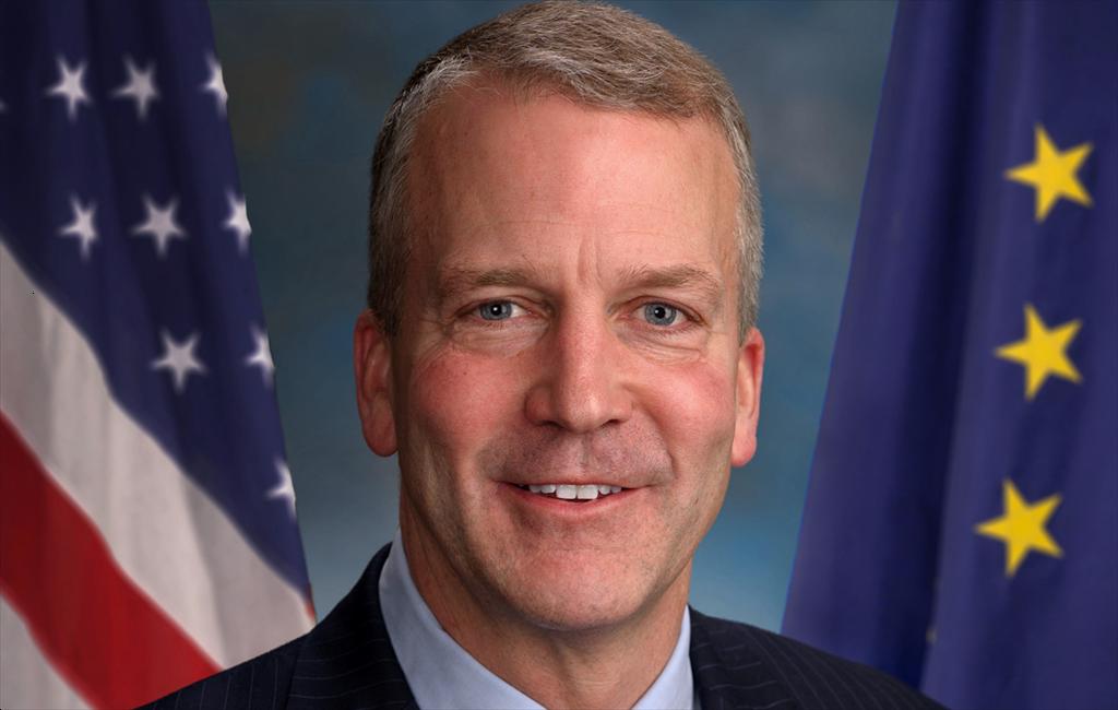 Thượng nghị sĩ Hoa Kỳ muốn đưa Đạo luật FISH vào dự luật chi tiêu quân sự 