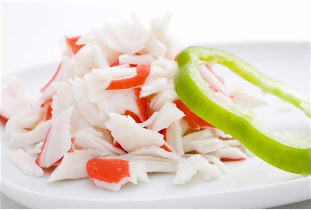 Các nhà sản xuất cá minh thái Mỹ phải cắt giảm sản lượng surimi 
