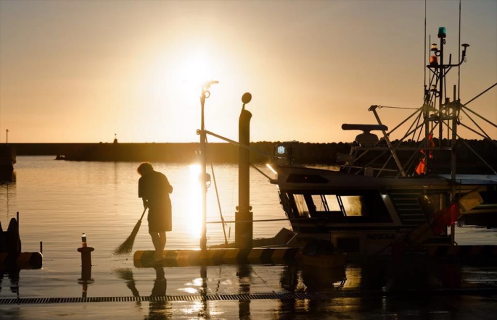 Thủ tướng Nhật Bản đề nghị Trung Quốc dỡ bỏ lệnh cấm nhập khẩu hải sản