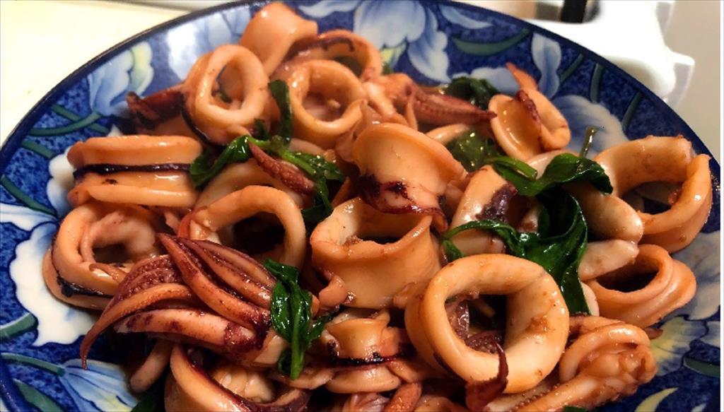 Nhập khẩu mực của Trung Quốc giảm trong tháng 7  