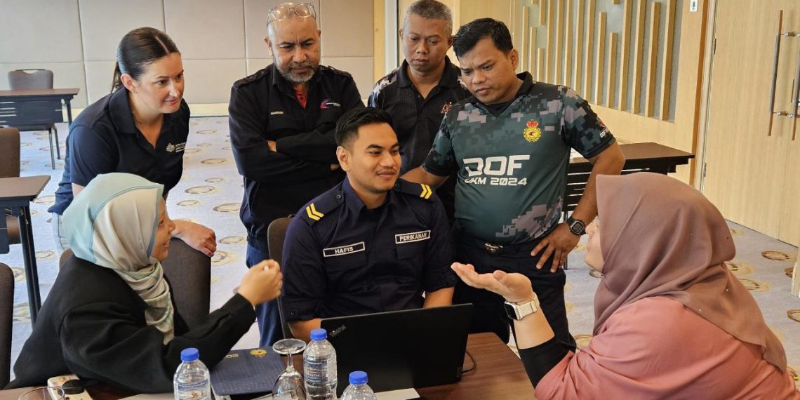 Hợp tác chống đánh bắt cá bất hợp pháp ở Đông Nam Á