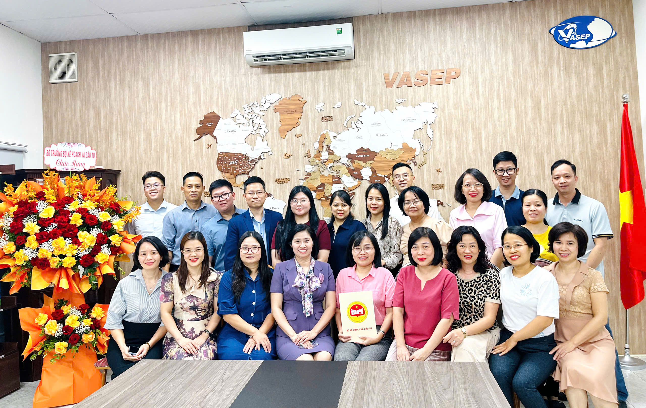 Bộ trưởng Bộ Kế hoạch và Đầu tư gửi Thư chúc mừng doanh nghiệp thủy sản nhân ngày 1310