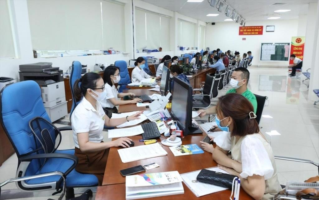 Thúc đẩy cải cách thủ tục hành chính phục vụ người dân, doanh nghiệp