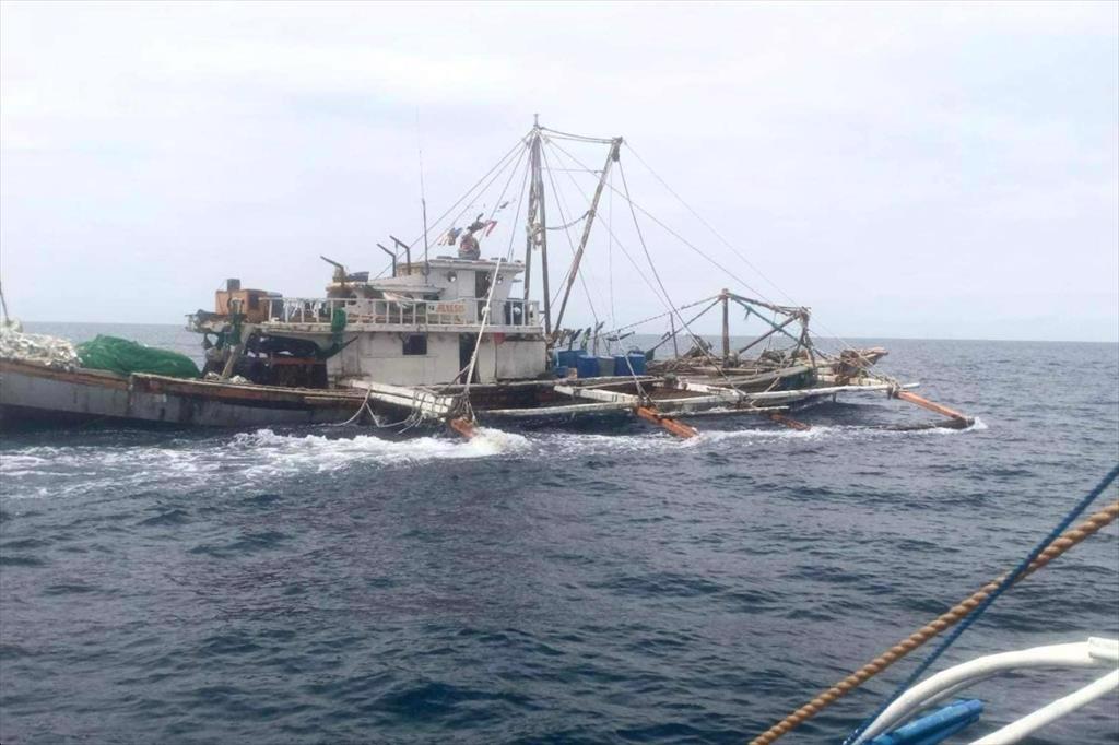 Tăng cường tuần tra trên biển để chống lại nạn đánh bắt cá bất hợp pháp