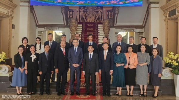 Doanh nghiệp, Hiệp hội đặt hàng cơ quan đại diện Việt Nam tại nước ngoài