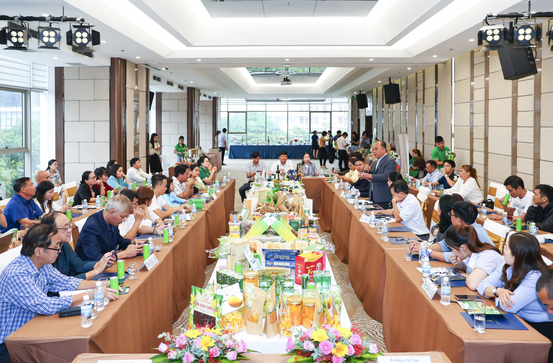 5 tỉnh ký kết hợp tác phát triển sản phẩm nông lâm thủy sản