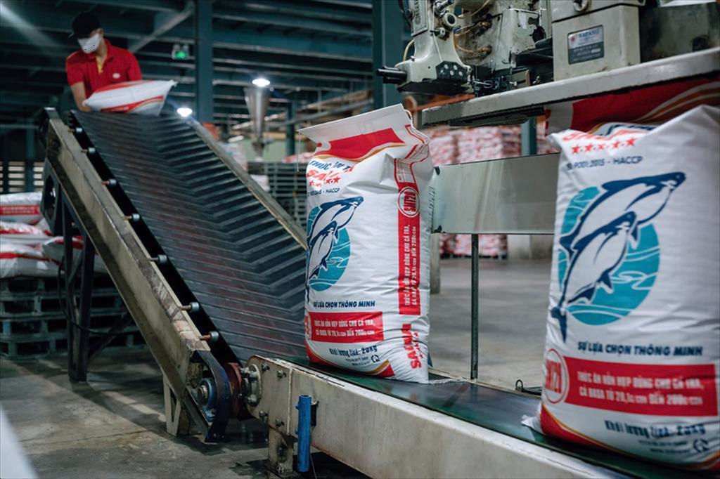 Bí quyết thành công của Sao Mai Super Feed trong ngành cá tra