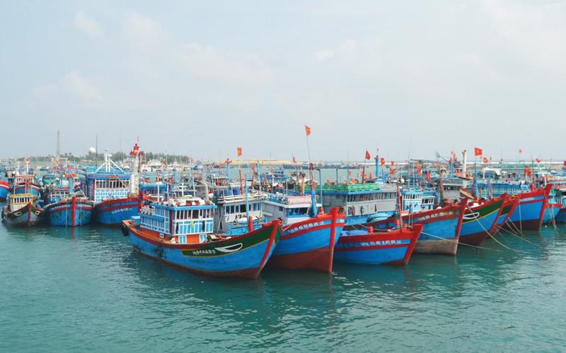 Quyết liệt chống khai thác IUU và gỡ thẻ vàng EC