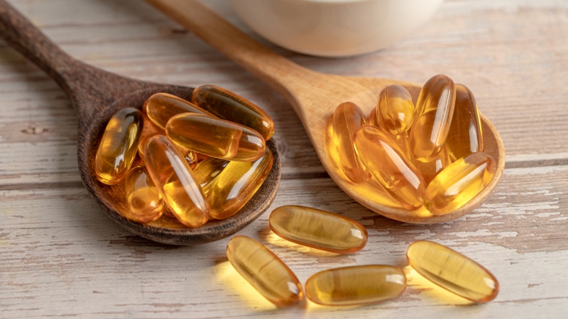 Giá dầu cá giảm mạnh khi Peru đối mặt với lượng hàng tồn kho lớn