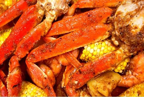 Hàng trăm sản phẩm thủy sản của Hoa Kỳ có thể bị Canada áp thuế trả đũa