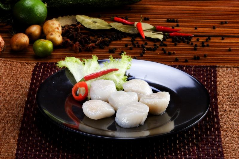 Hoạt động khai thác sò điệp của Mỹ tăng tốc, giá tiếp tục giảm  