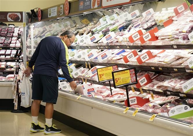 Người tiêu dùng Hoa Kỳ sẽ cảm nhận tác động từ thuế quan vào cuối tháng 5