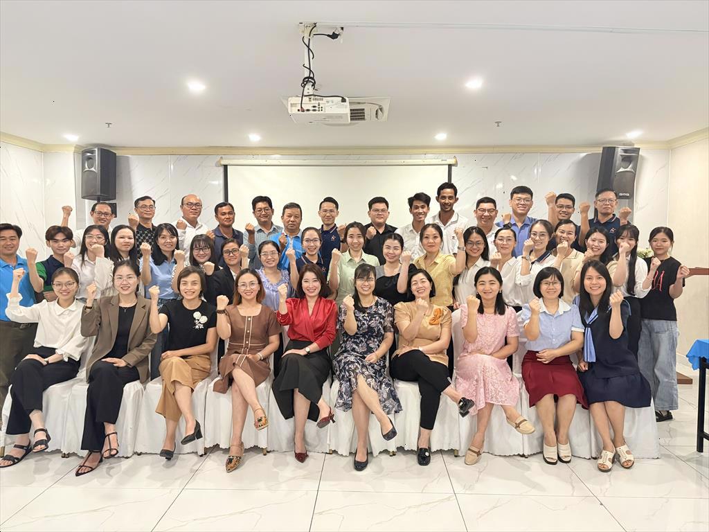 Đánh giá viên nội bộ tiêu chuẩn trách nhiệm xã hội (ESG) trong DN CBTS