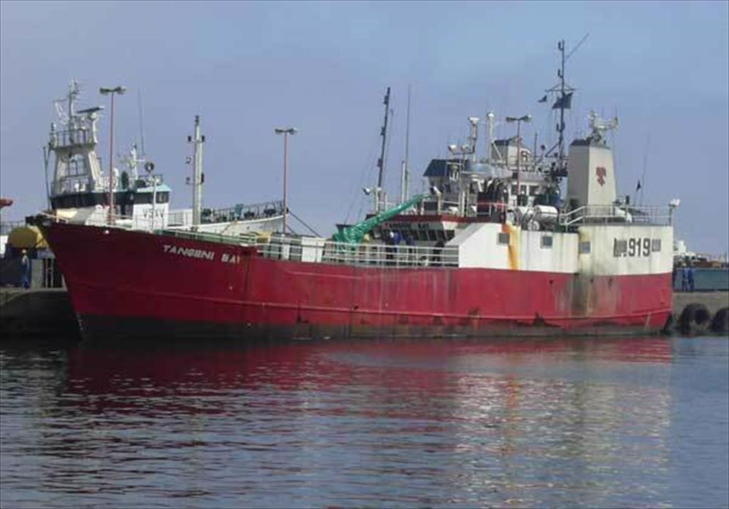 Namibia đấu tranh ngăn chặn tàu nước ngoài đánh bắt bất hợp pháp