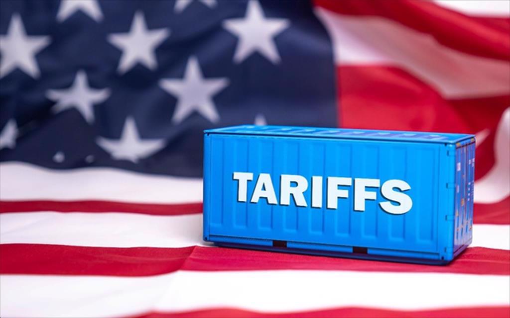 Trump có kế hoạch áp thuế 10% với hơn 100 quốc gia