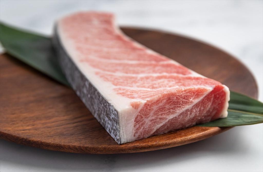 Nhật Bản Nhu cầu cá ngừ vây xanh tăng cao, giá lập đỉnh mới tại Chợ Toyosu